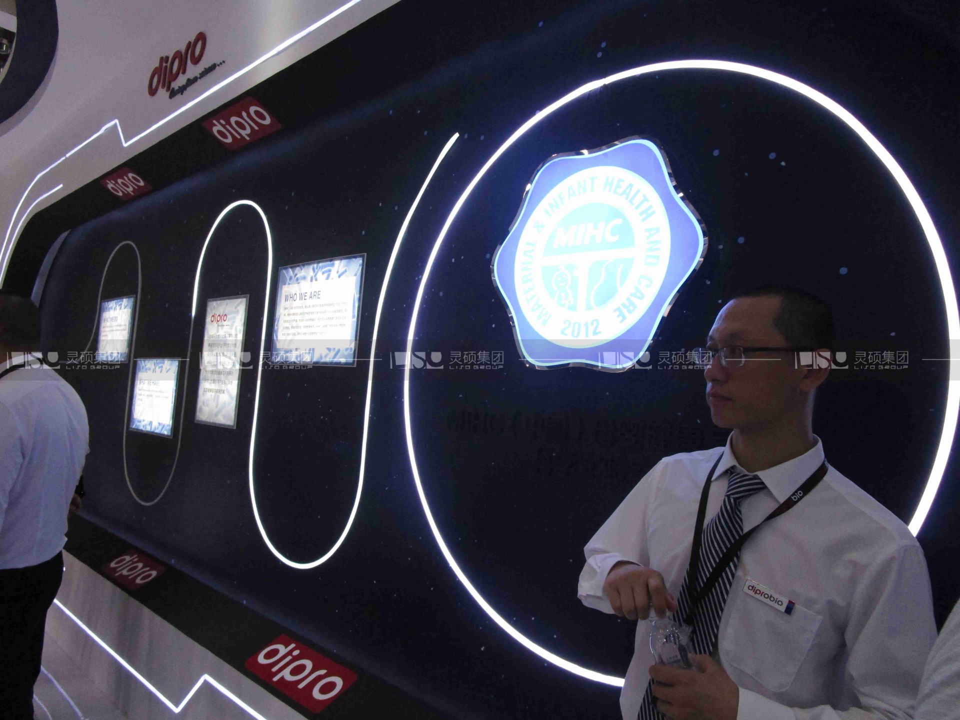 德貝康愛(ài)- CBME孕嬰童展展臺(tái)設(shè)計(jì)案例