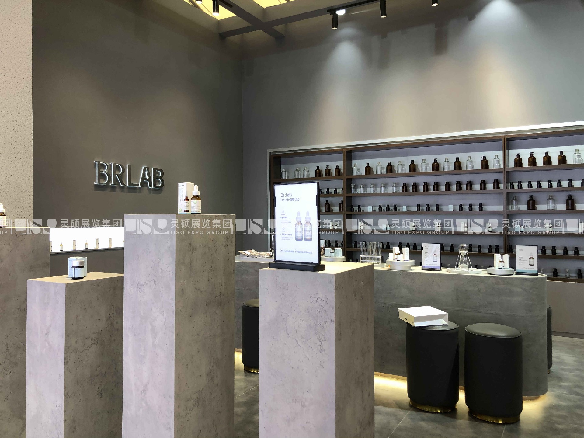 細(xì)步野ISHIBUYALAB—美博會展臺設(shè)計搭建