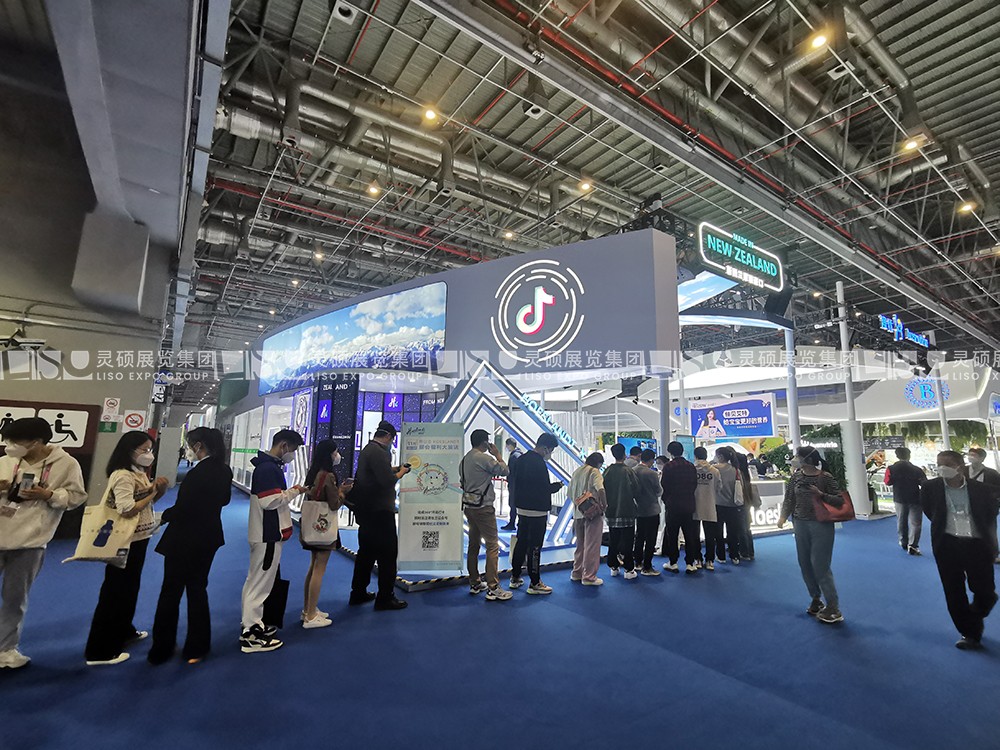 上海展會展臺設(shè)計搭建案例-澳優(yōu)乳業(yè)