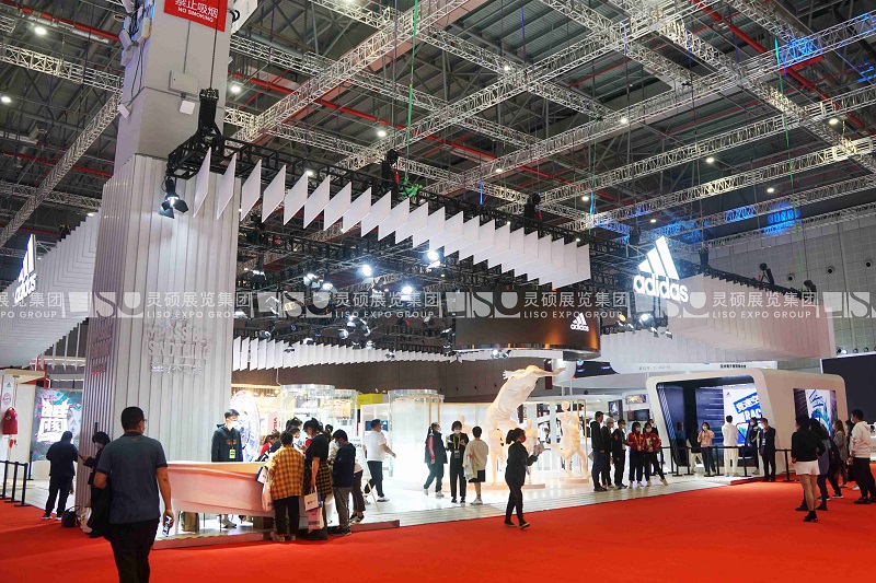阿迪達(dá)斯adidas上海展會(huì)展臺(tái)設(shè)計(jì)案例 阿迪達(dá)斯adidas上海展會(huì)展臺(tái)設(shè)計(jì)案例