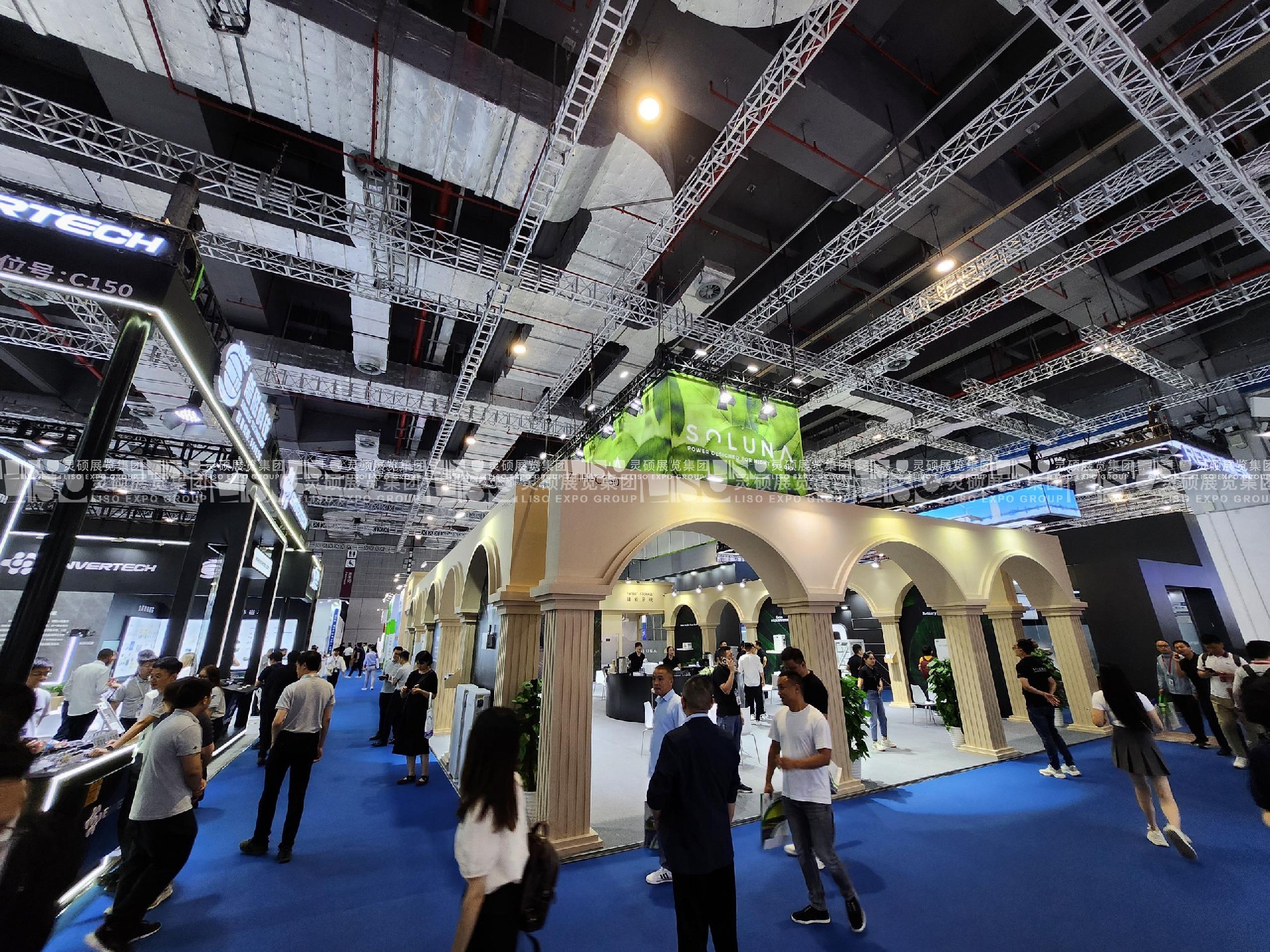 SNEC展臺設計搭建案例-德朗能