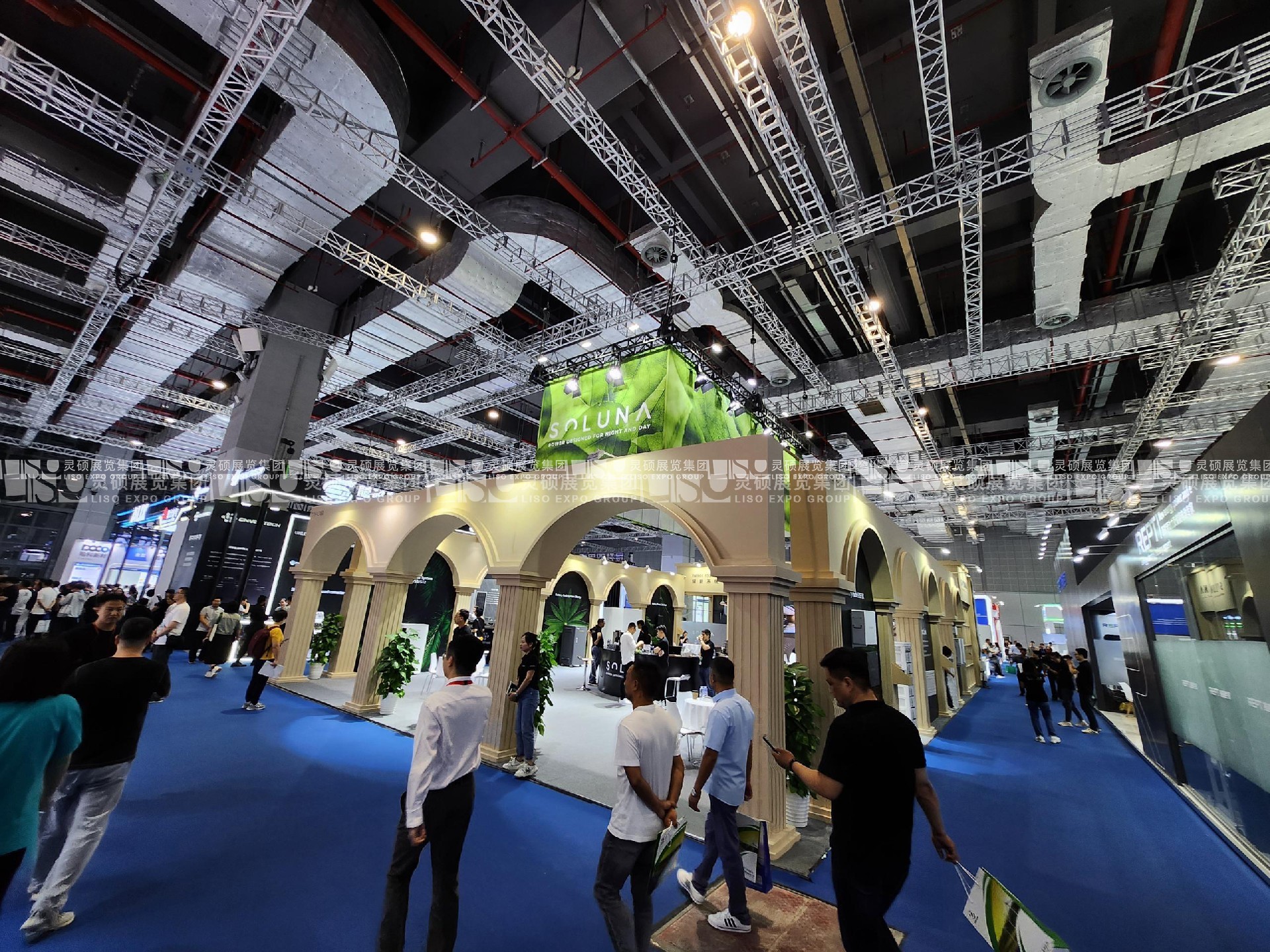 SNEC展臺設計搭建案例-德朗能