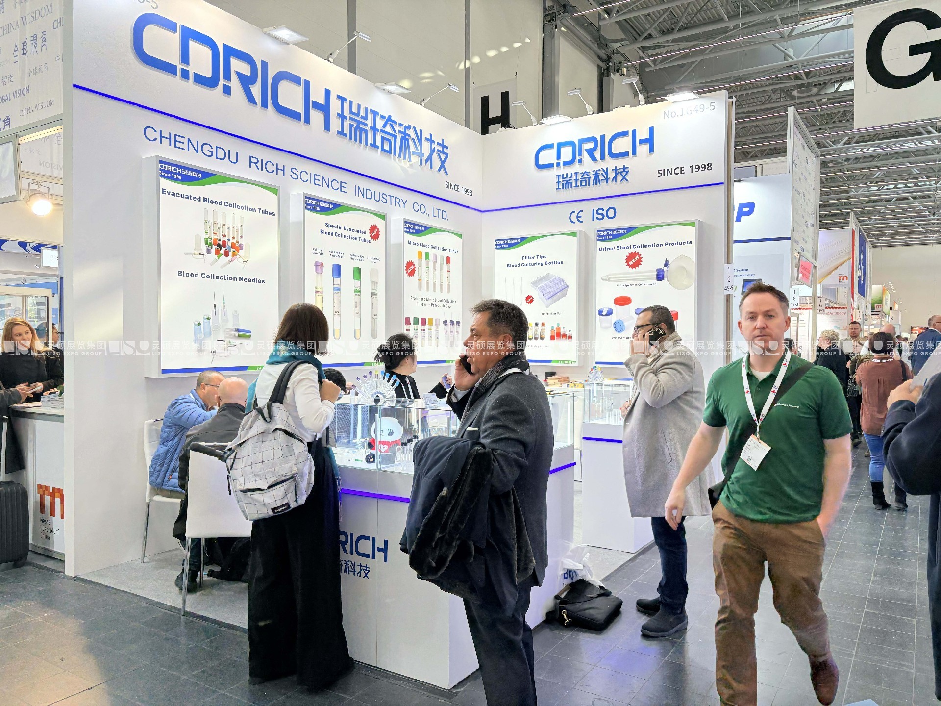 德國杜塞爾多夫醫(yī)療設(shè)備展覽會medica展臺設(shè)計搭建-瑞琦科技