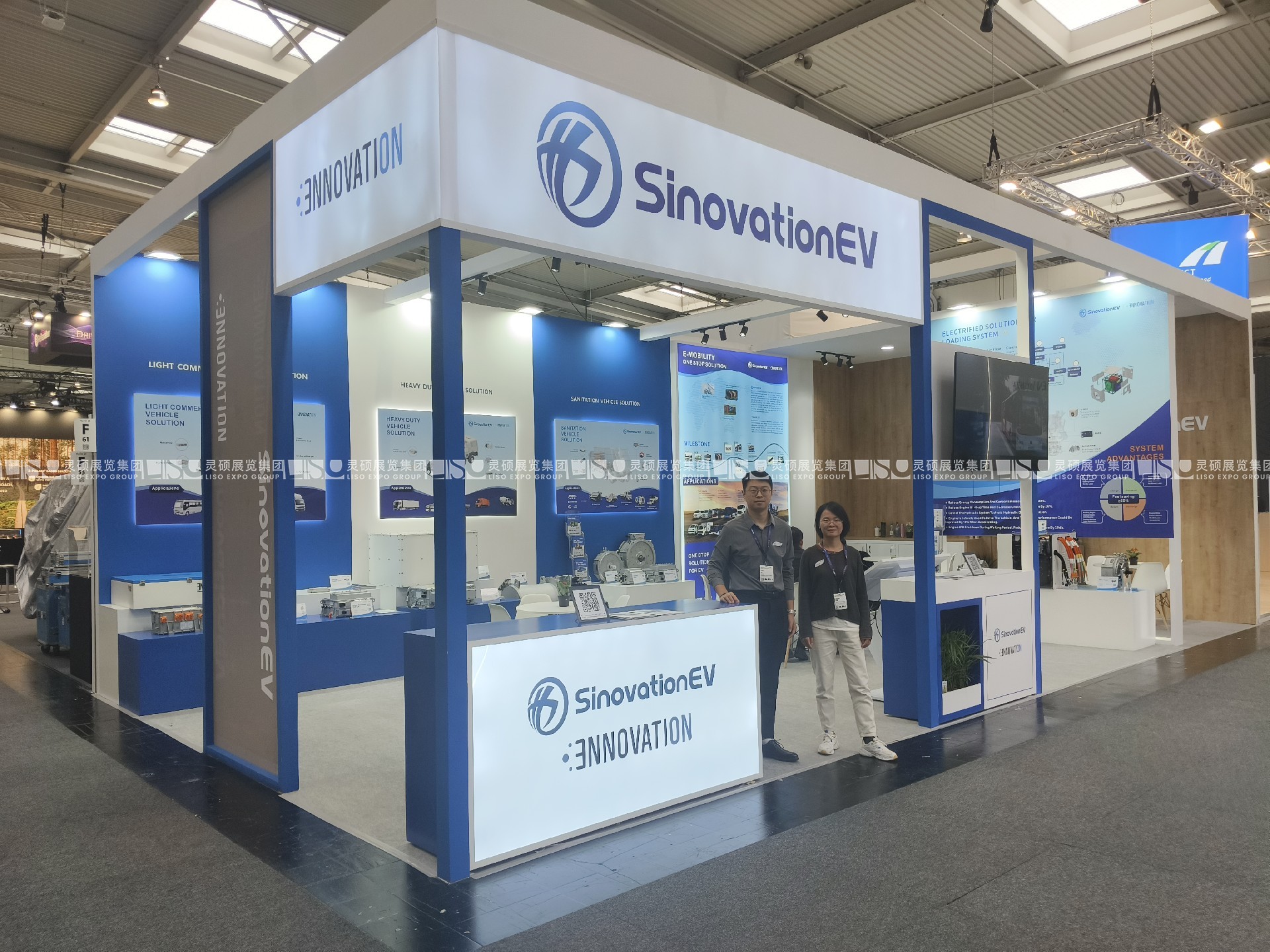 德國漢諾威車展展臺(tái)設(shè)計(jì)搭建案例-理工華創(chuàng)